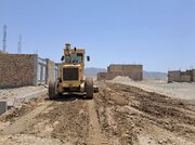 ببینید| تداوم بی وقفه آماده سازی سایت نهضت ملی مسکن شهرستان مرزی سراوان سیستان و بلوچستان در دوران جنگ