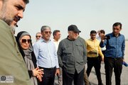 ببینید | بازدید وزیر راه و شهرسازی به همراه هوشنگ بازوند و جمعی از معاونان وزارت راه و شهرسازی، از پل‌های گچین در محور بندرعباس-بندرخمیر/۱