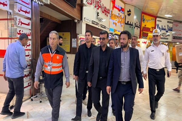ببینید | بازدید معاون حقوق عامه دادستانی استان البرز به‌همراه مدیرکل و معاون حمل‌ونقل اداره کل راهداری و حمل‌ونقل جاده‌ای استان البرز و جانشین پلیس راه استان از پایانه مسافربری شهید کلانتری