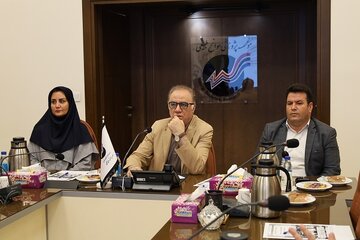نشست بازآفرینی