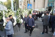 ببینید |
