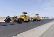 ببینید/ اجرای عملیات روکش آسفالت کمربندی شهرستان انار در استان کرمان