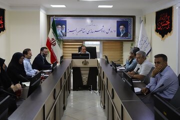 بررسی عملکرد معاونت‌های اداره‌کل راه و شهرسازی استان البرز در نشست ارزیابی