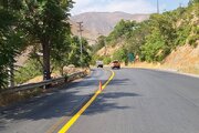 ببینید| عملیات خط کشی محور کرج کندوان حوزه راهداری گچسر