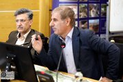 ببینید| نشست مهندس بازوند، معاون وزیر راه و شهرسازی و مدیرعامل شرکت ساخت و توسعه با دکتر لاهوتی، نماینده مردم لنگرود در مجلس شورای اسلامی به منظور رسیدگی به آخرین وضعیت اجرایی، تامین اعتبار مورد نیاز و تملک اراضی باقیمانده مسیر کنارگذر لنگرودکنارگذر لنگرود به طول ۱۲ کیلومتر، نقش حیاتی در روان‌سازی ترافیک محور ساحلی شرق به غرب استان گیلان دارد و تاکنون ۱۰ کیلومتر از مسیر اصلی تکمیل شده و ۲ کیلومتر باقی‌مانده به همراه سه تقاطع مهم، با بیش از ۸۵ درصد پیشرفت فیزیکی در حال اجرا است.