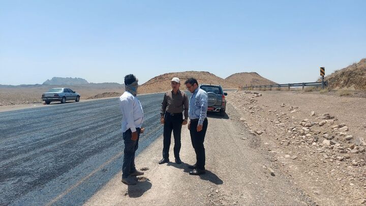 وجود مطالبات ۱.۵ همتی پیمانکاران مانع ساخت بزرگراه زاهدان - خاش نشد
