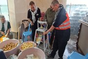 ببینید|برپایی موکب فعالان حمل ونقل استان البرز در  پایانه مرزی مهران و پذیرایی از زائران اربعین حسینی