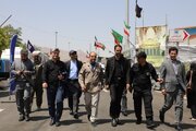 گزارش تصویری //بازدید مجتبی شصتی کریمی مدیرکل امور کنسولی وزارت امور خارجه جمهوری اسلامی ایران با همراهی رایزن اقتصادی کنسولگری ایران در اربیل اقلیم کردستان عراق از نحوه ارائه خدمات و تردد زائران اربعین حسینی از این پایانه مرزی