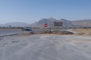 انسداد باند قدیم محور فرخشهر_گردنه کت در چهارمحال و بختیاری/ تردد از باند جدید انجام می‌شود