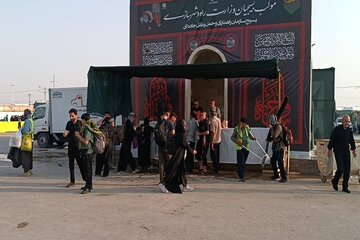 ببینید| برپایی موکب فعالان حمل ونقل استان البرز در  پایانه مرزی مهران و پذیرایی از زائران اربعین حسینی