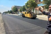 ببینید | ادامه عملیات روکش آسفالت محور روستایی رامجین به عرب آباد در شهرستان چهارباغ