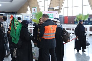 ببینید | تردد روان زائران اربعین حسینی از پایانه مرزی شلمچه | یکشنبه ۱۱ مرداد ۱۴۰۵