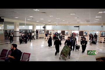 ویدیو| ️با احداث ۸ هکتار پارک‌سوار در پایانه مرزی خسروی، امسال فرآیند جابه‌جایی زائران وارد مرحله‌ای جدید شده است
