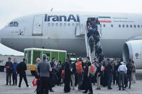 گزارش تصویری ا حال و هوای زائران اربعین حسینی در فرودگاه بین المللی شهدای گرگان
