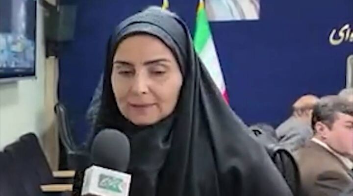حضور دکتر فرزانه صادق وزیر راه و شهرسازی در قرارگاه مرکزی حمل و  نقل جاده ای اربعین حسینی