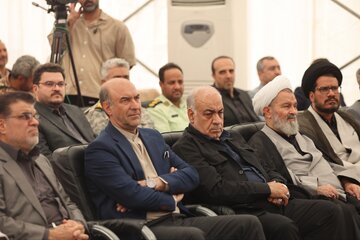 ببینید| گزارش تصویری آغاز عملیات ریل‌گذاری اتصال راه‌آهن سبزوار به شبکه ریلی کشور