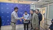 ببینید | تجلیل مدیرکل راه و شهرسازی خوزستان از خبرنگاران صدا و سیمای مرکز خوزستان به مناسبت روز خبرنگار