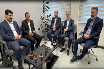 نشست هم‌اندیشی معاونت شهرسازی  با شهرداران