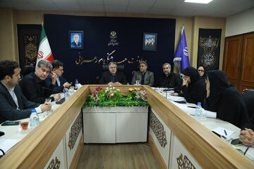 ببینید | برگزاری نشست بررسی طرح‌ تفصیلی منطقه ۲ اهواز در جلسه کمیسیون ماده پنج خوزستان