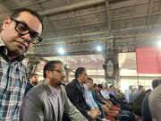 ببینید| پاسخگویی مدیرکل راه و شهرسازی خوزستان به شهروندان اهوازی در مصلی نماز جمعه اهواز