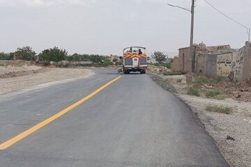 ببینید|  اجرای عملیات خط‌کشی محورهای روستایی شهرستان شیروان استان خراسان شمالی