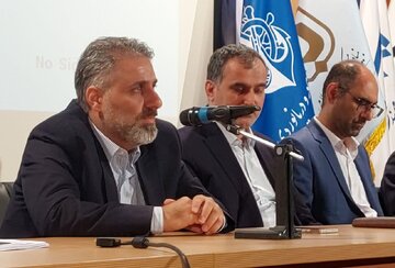 تجلیل از خبرنگاران در نشست خبری شورای هماهنگی امور راه و شهرسازی مازندران