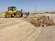 ببینید/ خاکبرداری، تسطیح و اصلاح شیب شیروانی در محور کنارگذر لاین جنوبی توسط راهداران شهرستان قزوین در استان قزوین
