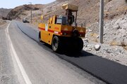 ببینید|عملیات روکش آسفالت محور اشتهارد ،ایپک در شهرستان اشتهارد