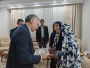 خانواده شهدا روایتگران زنده فرهنگ ایثار و فداکاری هستند