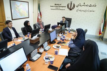 ببینید/آغاز فعالیت ناظرین داده ستاد وزارت راه و شهرسازی در مسیر استقرار نظام حکمرانی داده مبنا