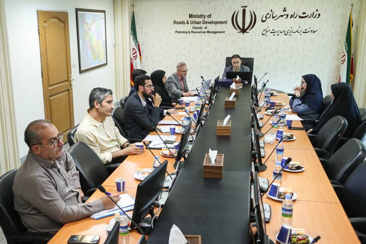 ببینید/ استقرار نظام حکمرانی داده مبنا در وزارت راه و شهرسازی