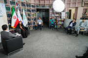 ببینید |