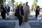 ببینید/سفر وزیر راه و شهرسازی به استان همدان /تجدید میثاق با شهدای استان