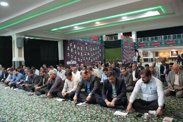 ویدئو| تجدید میثاق مدیرکل و کارکنان راهداری و حمل و نقل جاده ای خوزستان با آرمان‌های شهدا در هفته دولت
