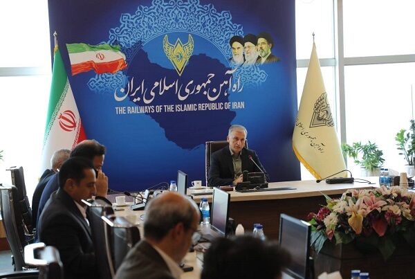 ریل در مسیر بهره‌وری/راه‌آهن به‌دنبال افزایش ظرفیت و کاهش زمان سیر