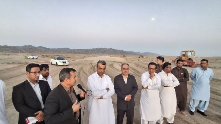 آغاز عملیات اجرایی ساخت باند دوم در قطعه چهار محور خاش_ سراوان همزمان با هفته دولت
