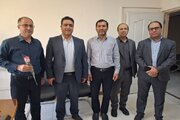 دیدار صمیمانه مدیرکل راه و شهرسازی استان مرکزی با کارکنان به مناسبت هفته دولت