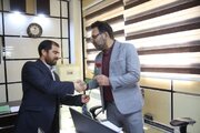 گزارش تصویری | تجلیل مدیرکل راهداری و حمل و نقل جاده‌ای لرستان از کارکنان به مناسبت هفته دولت و روز کارمند