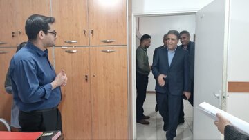 ببینید | دیدار مدیرکل راه و شهرسازی خوزستان با کارمندان به مناسبت هفته دولت و روز کارمند