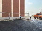 ببینید | آغاز عملیات روکش آسفالت معابر سایت ۲۱۶ واحدی طرح نهضت ملی مسکن مهرشهر دزفول‌