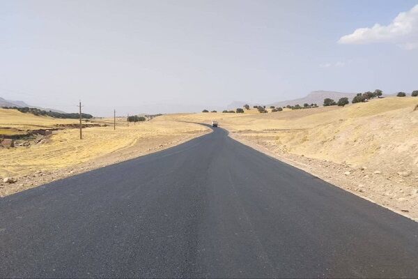 احداث و روکش آسفالت ۱۴۰ کیلومتر راه فرعی و روستایی در لرستان