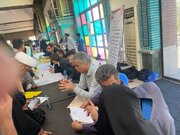 ببینید| برپایی میز خدمت اداره کل راه و شهرسازی خوزستان در مصلی نماز جمعه اهواز همزمان با هفته