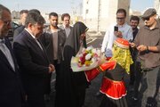 ببینید : آیین افتتاح پروژه‌های طرح نهضت ملی مسکن اردبیل با حضور زهرا بهروز آذر معاون رئیس‌جمهور در امور زنان و خانواده