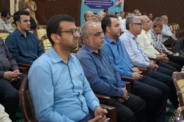 حضور کارکنان در مراسم هفته دولت بوشهر