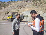 ببینید/ نظارت بر ناوگان حمل و نقل عمومی(کالا) توسط راهداران الموت در استان قزوین