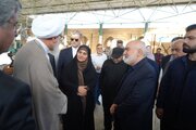 ببینید|ادای احترام وزیر راه و شهرسازی به مقام شامخ شهدای استان خوزستان و شهیدتنگسیری