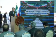 ببینید|فرآیند عملیات خارج سازی کشتی غرق شده موسوم به خانیان در بندر خرمشهر