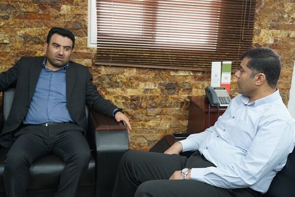 نشست مدیر کل بوشهر با قرارگاه خاتم