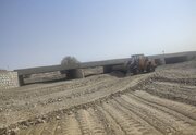 ببینید / عملیات پاکسازی و بازگشایی دهانه پل ها در سطح محورهای استان کرمان