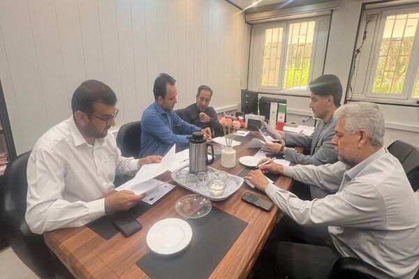 بررسی وضعیت فعالیت بنگاه‌های املاک و اجرای قانون الزام به ثبت رسمی معاملات غیرمنقول در بوشهر